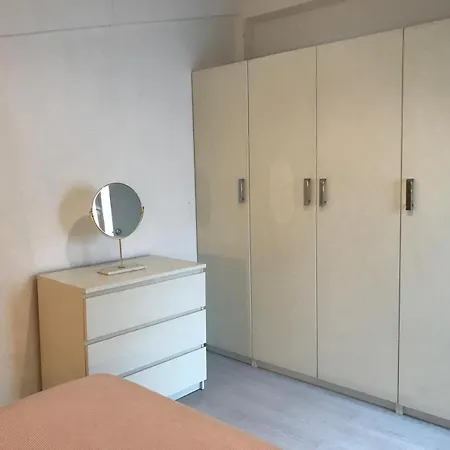 Coqueto Y Luminoso Atico En Amara Cerca Del Paseo Del Urumea Y Del Estadio De Anoeta Apartmán *